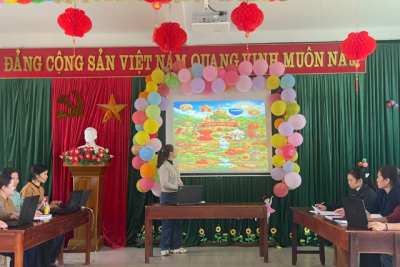 Trường MN Mỹ Thuận sinh hoạt chuyên đề ” Đảng viên tiên phong học tập kỹ năng số “