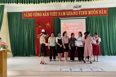 Tổng kết năm học 2022- 2023. phát động thi đua cho năm học tiếp theo